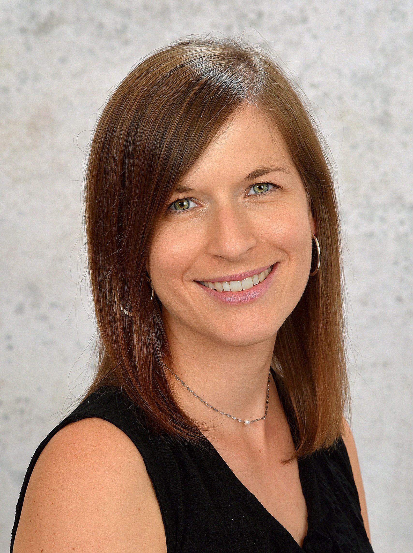 Mag. Karin LINDNER